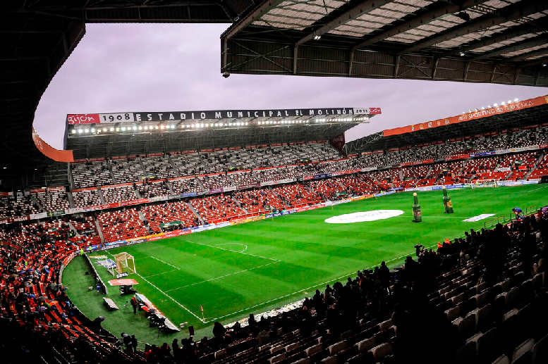 Estadio de segunda division: el Molinon