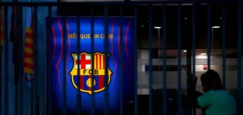 dro fernandez barcelona psg