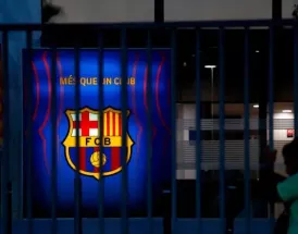 dro fernandez barcelona psg